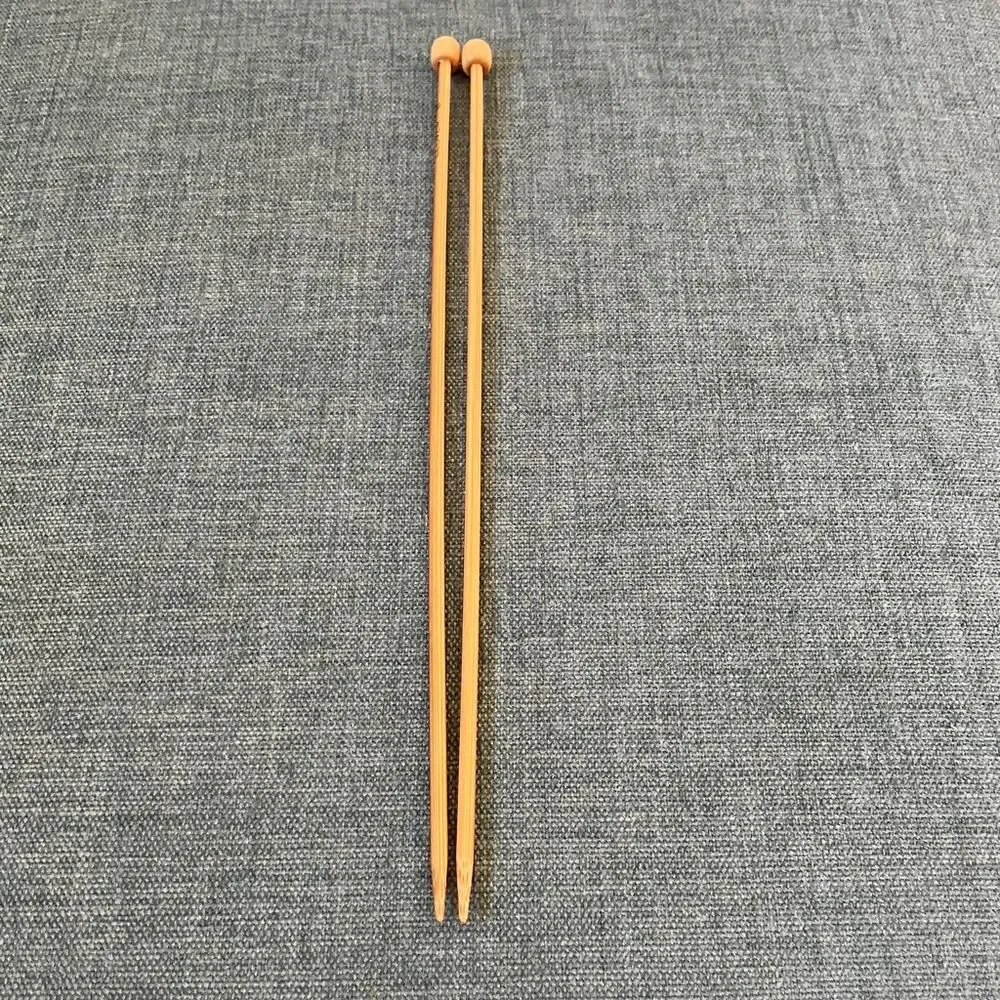 Clover Knitting Needles, Size 6